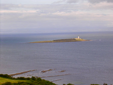 Picture of Pladda with its lighthouse