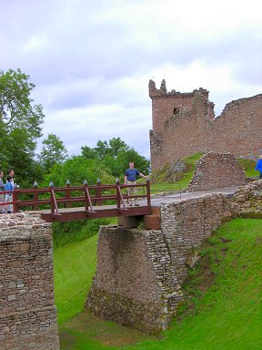 Picture of Armin on the bridge of Urquhart Castle