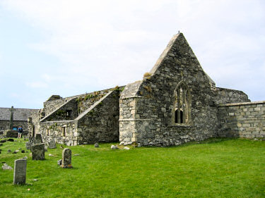 Picture of the ruins of Oronsay Priory