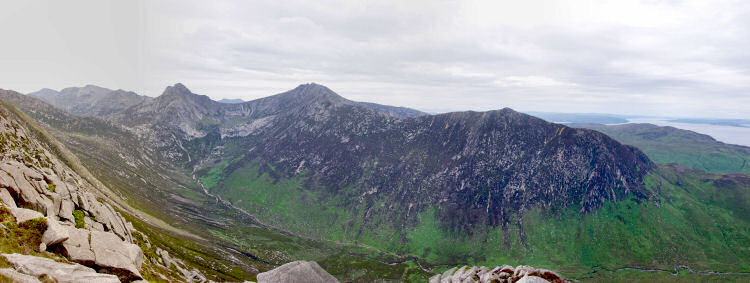 Picture of a panoramic view of Glen Sannox