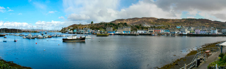 Picture of a village around a natural harbour