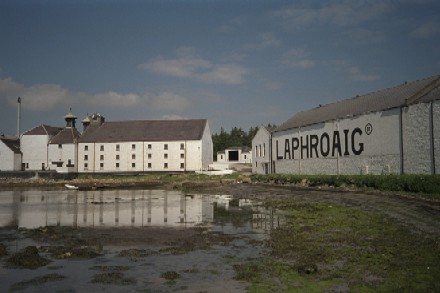 Picture of Laphroaig distillery