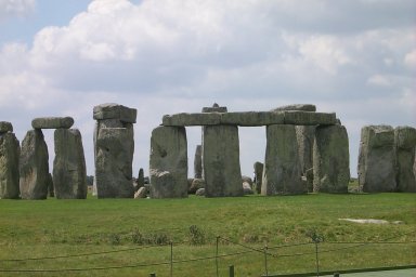 Picture of Stonehenge, a bit closer
