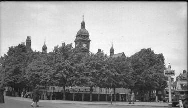 Picture of the back of the old Town Hall in the 1940s