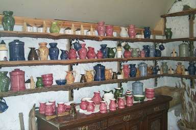 Persabus Pottery products